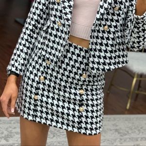 SHEIN houndstooth skirt
